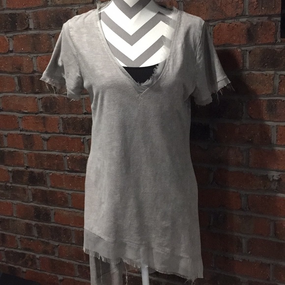 Gilded Intent Tops - Gilded Intent grey high-low tee. Size M.